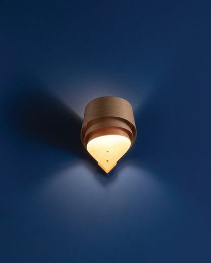 Cape Wall Light - oak wood