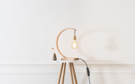 Hanter Table Light - oak wood