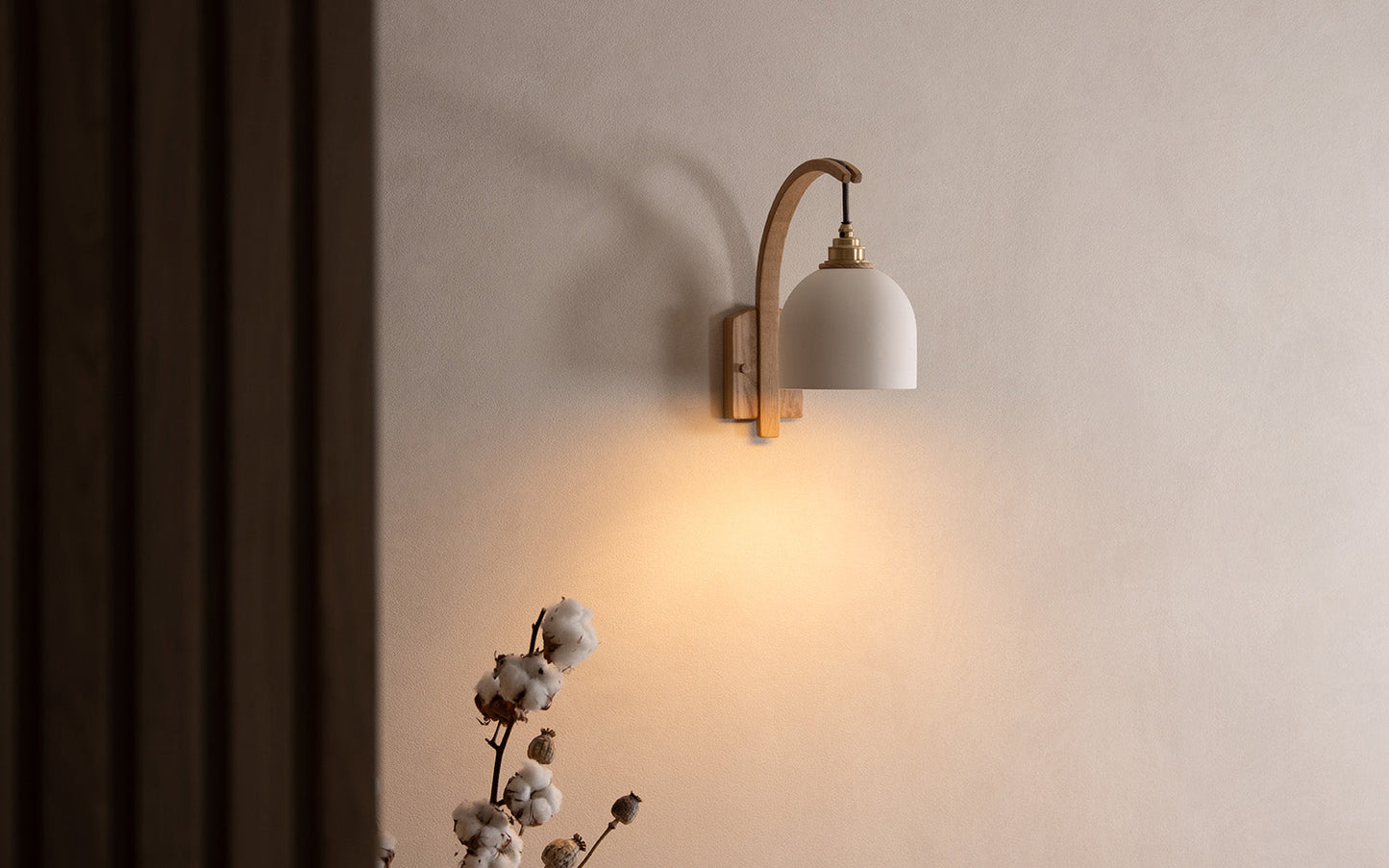 Bue - Stem Wall Light - oak wood