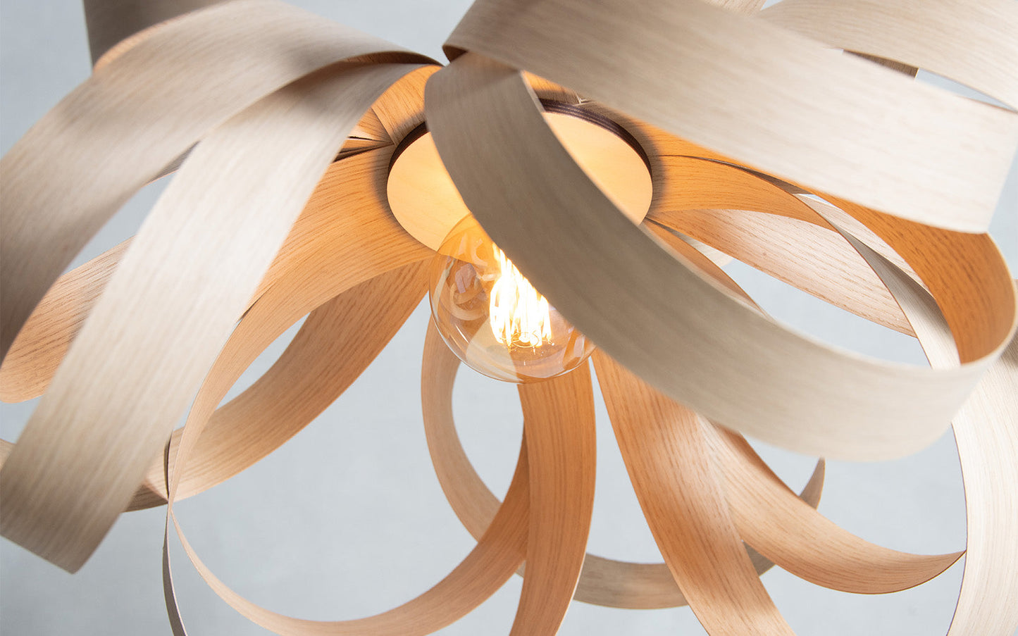 Skipper Pendant - Trio Cluster - oak wood