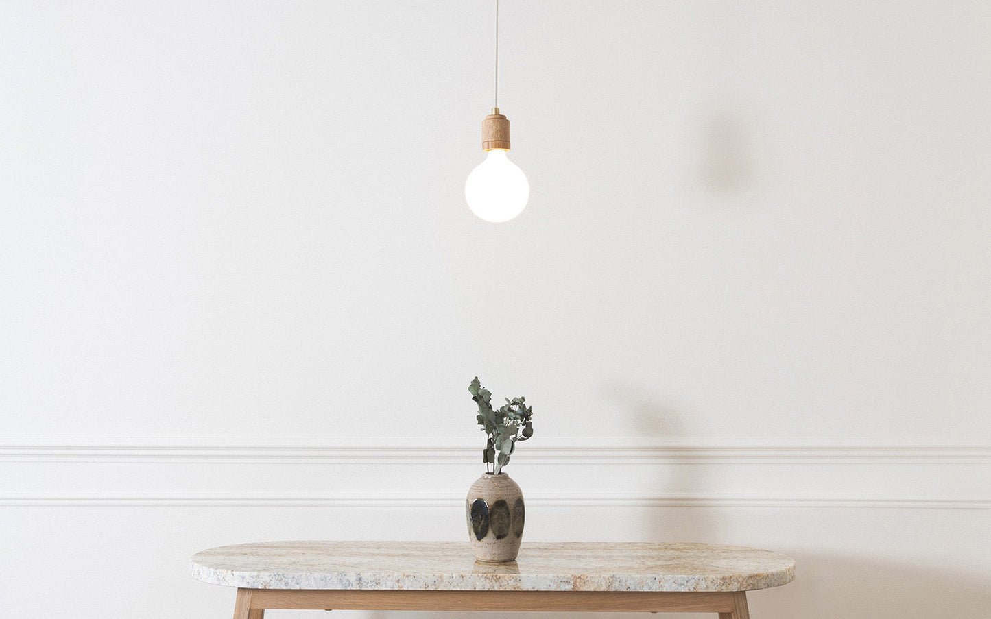 Norden - Porcelain III Pendant - oak wood