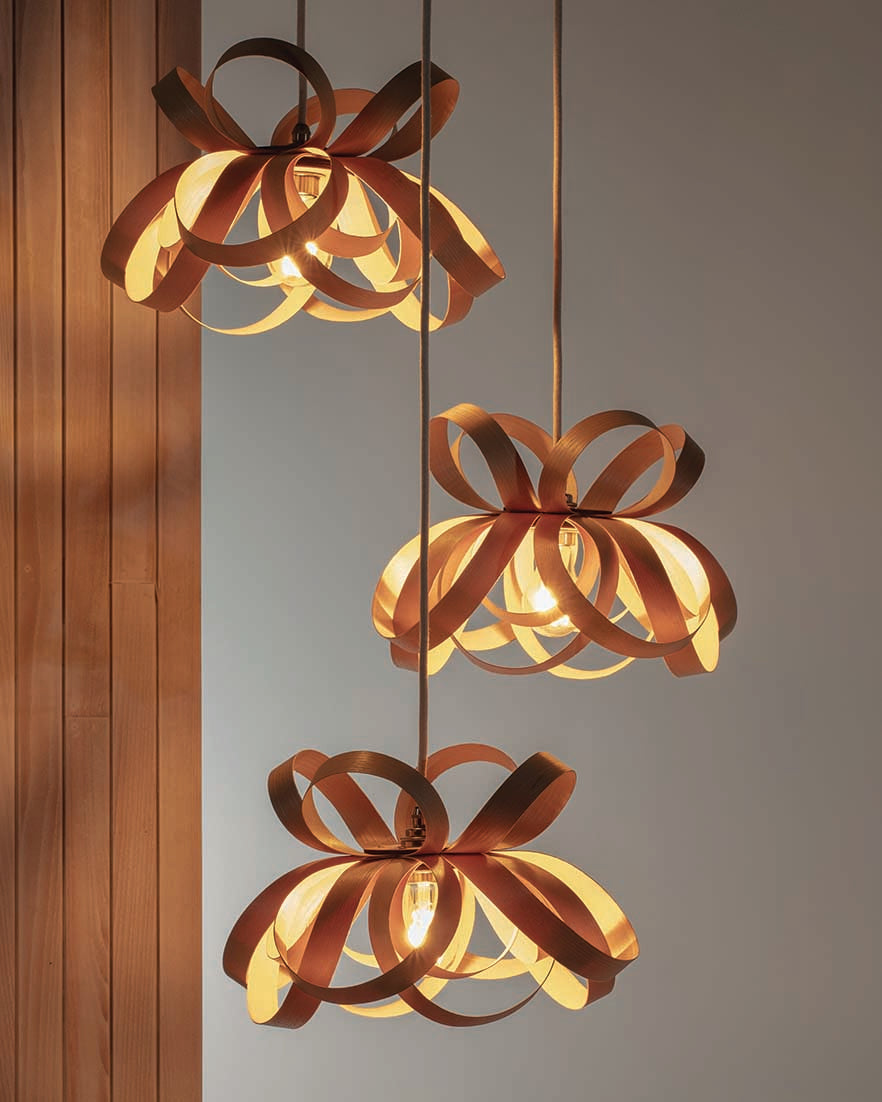 Skipper Pendant Small - Trio Cluster - oak wood