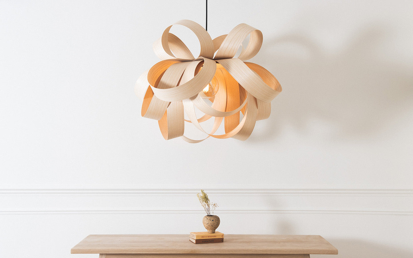 Skipper Pendant Large - oak wood