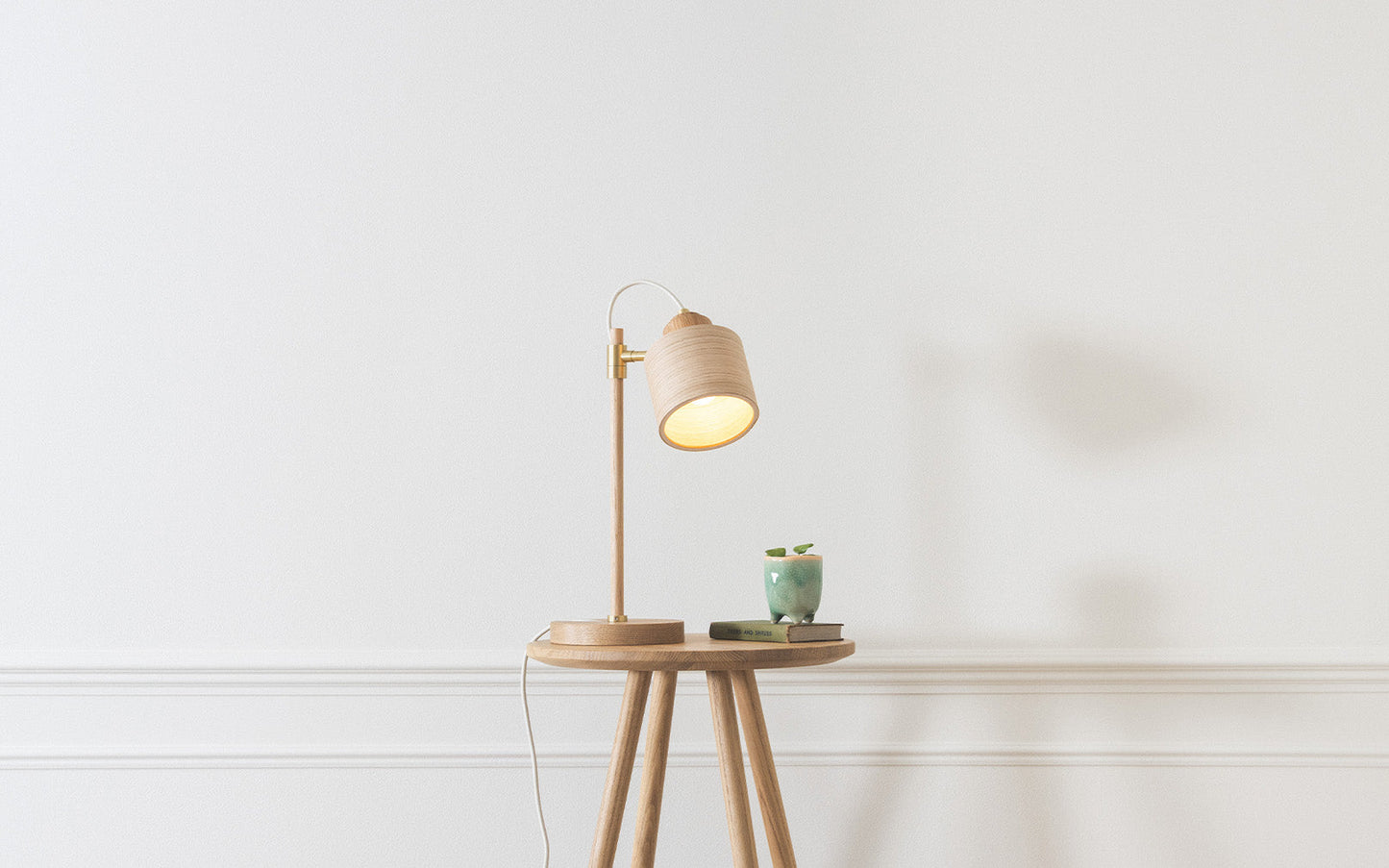 Spire Table Light - oak wood