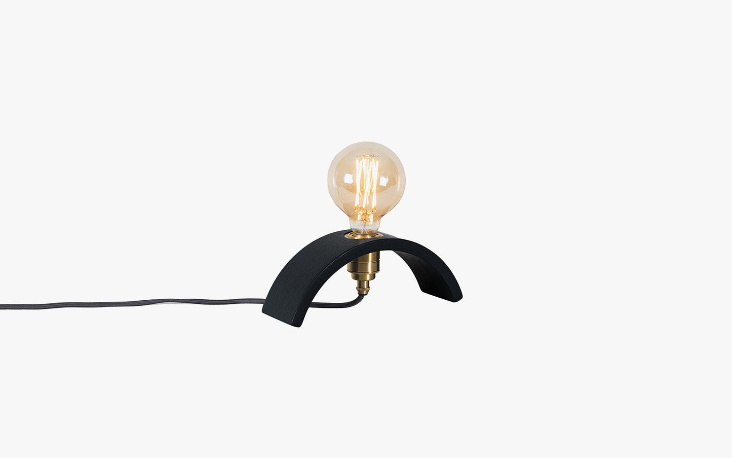 Noctis Archer Table Light - brass