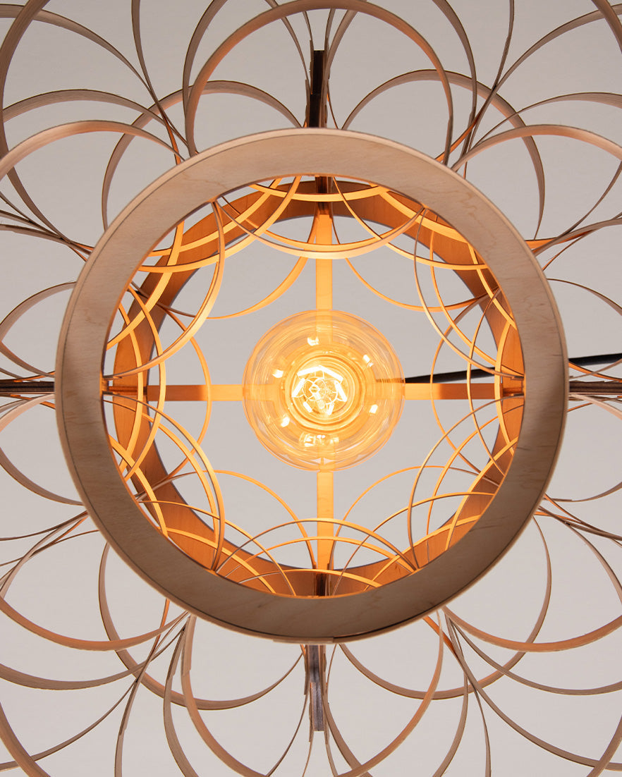 Gwenen Pendant - oak wood