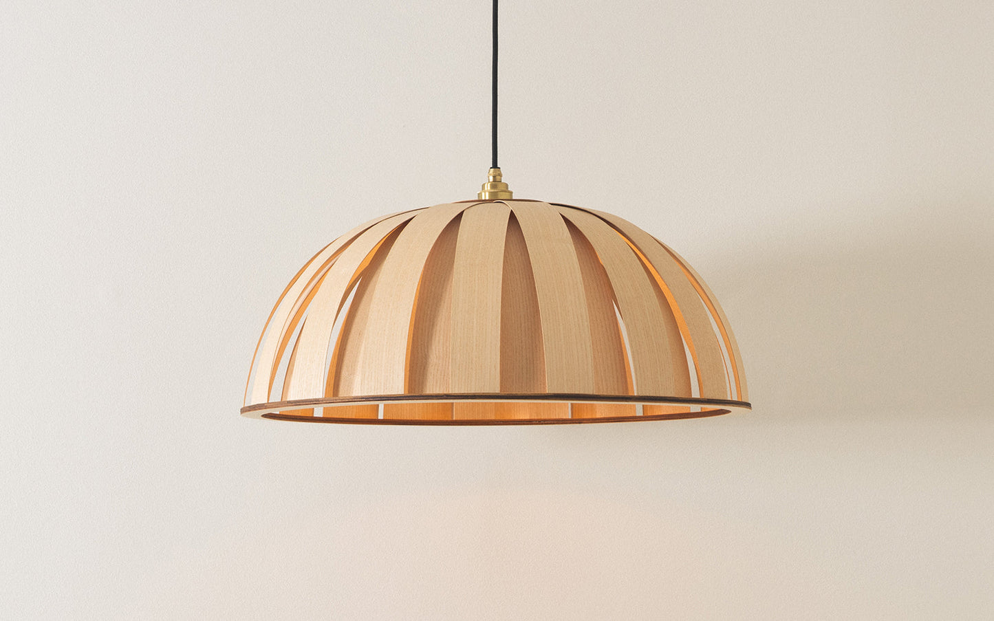 Kompas Pendant - oak wood