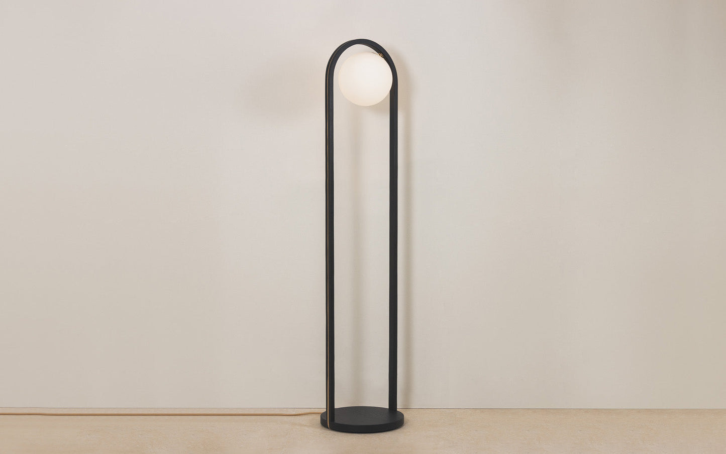 Noctis Loer Floor Light - glass