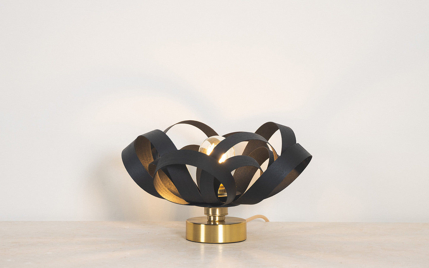 Noctis Skipper Table Light - wood