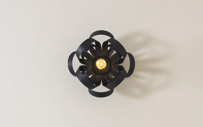 Noctis Skipper Wireless Wall Light - wood