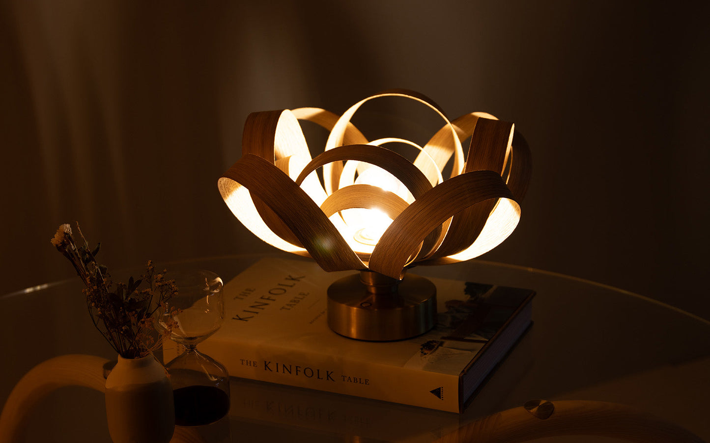 Skipper Portable Table Light - oak wood