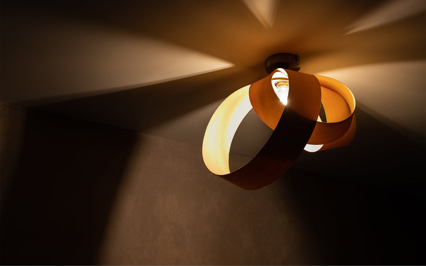 Verso Flush Ceiling Light - wood