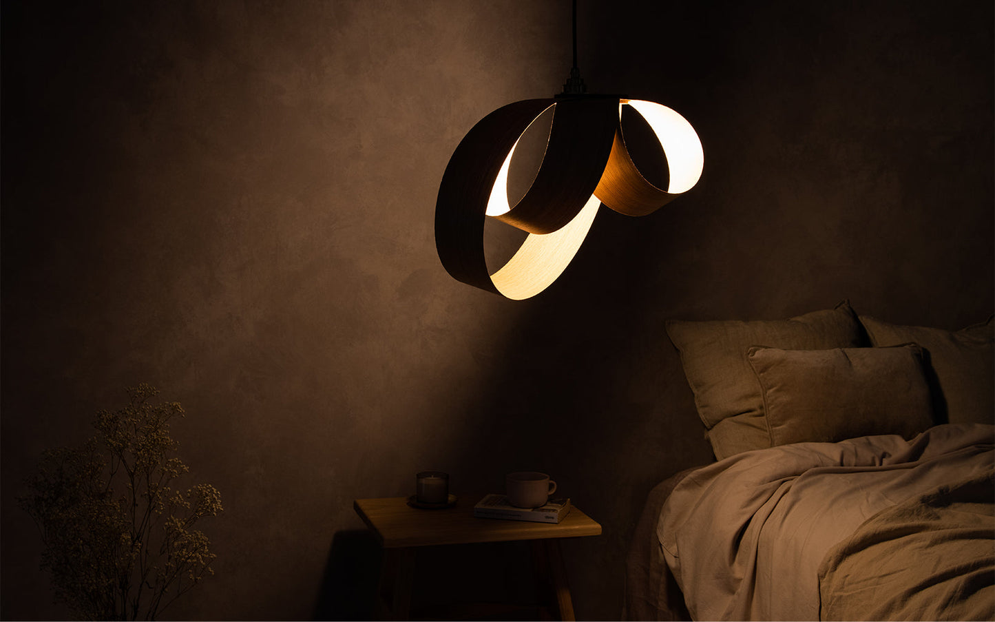 Verso Pendant - wood