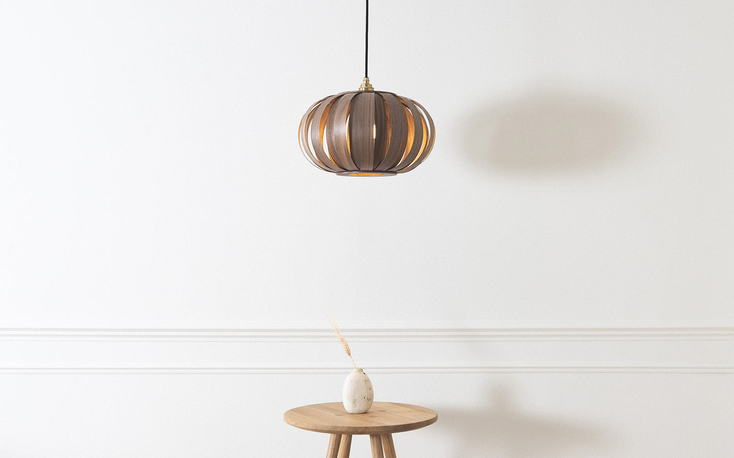 Urchin Pendant Small - oak wood